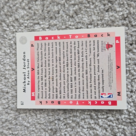 92-93 Upper Deck Michael Jordan Basketball Card - Picture 2 of 3